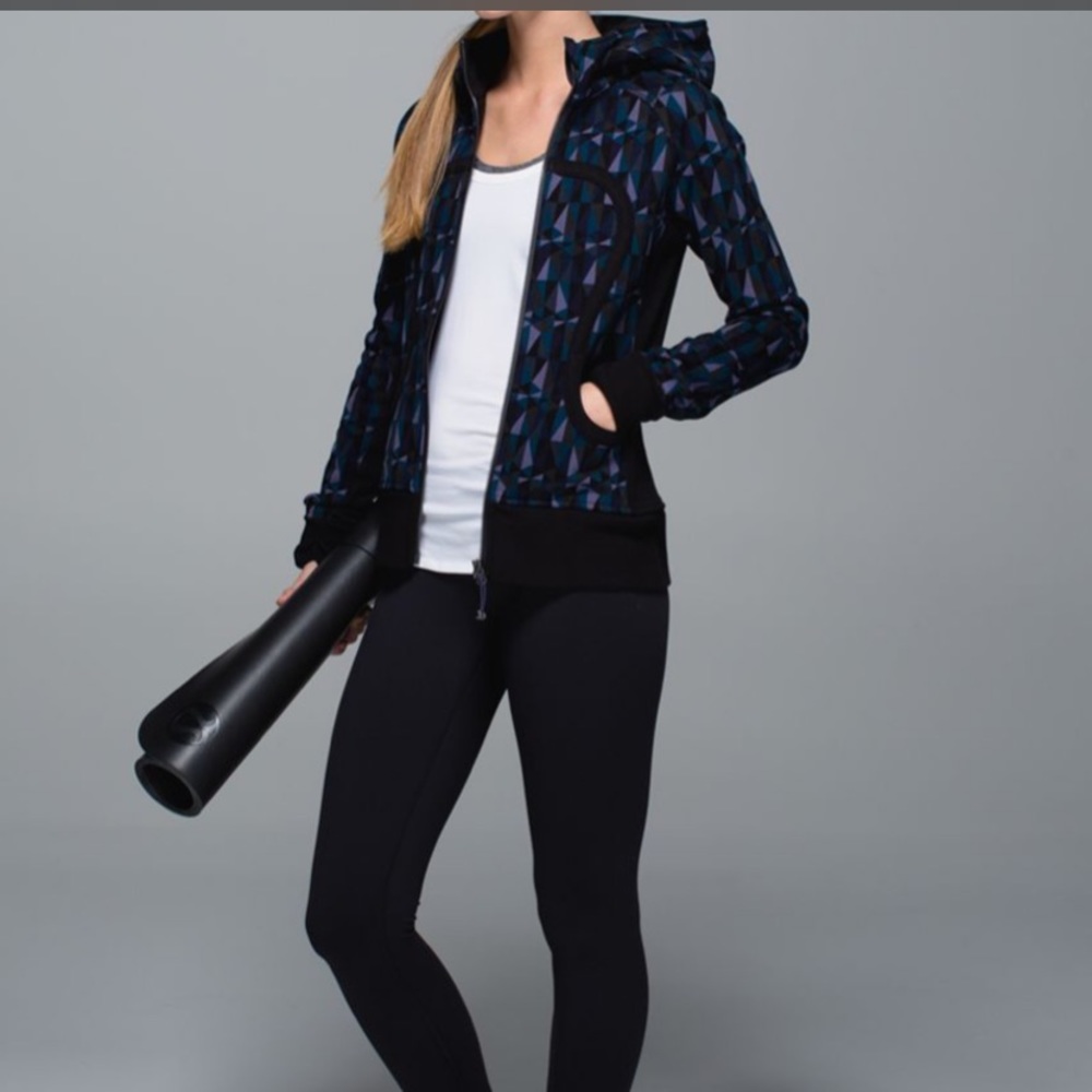 💕LULULEMON SCUBA HOODIE/JACKET-STAINED GLASS-8💕 - Picture 6 of 13